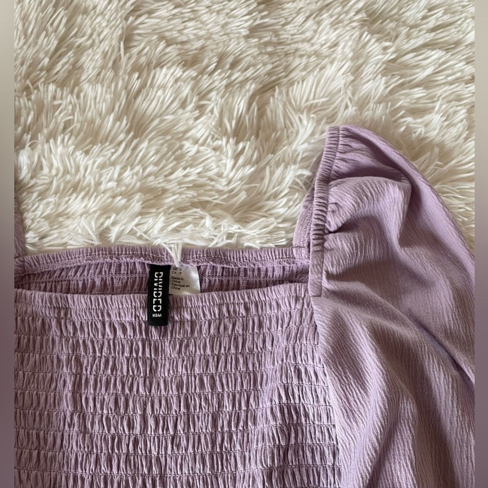LILAC CROP PUFF LONG SLEEVE BLOUSE /// H&M DIVIDED - Picture 2 of 3